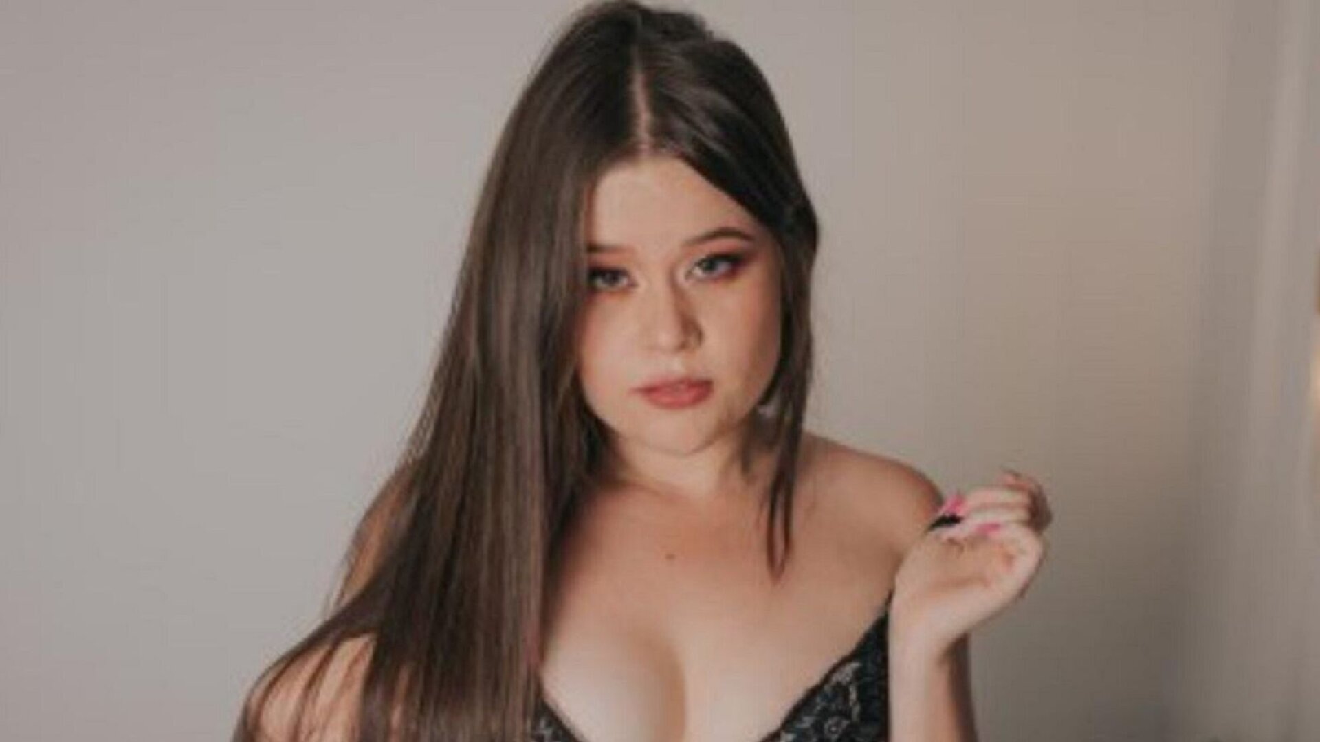 View AnnyLeal Naked Private