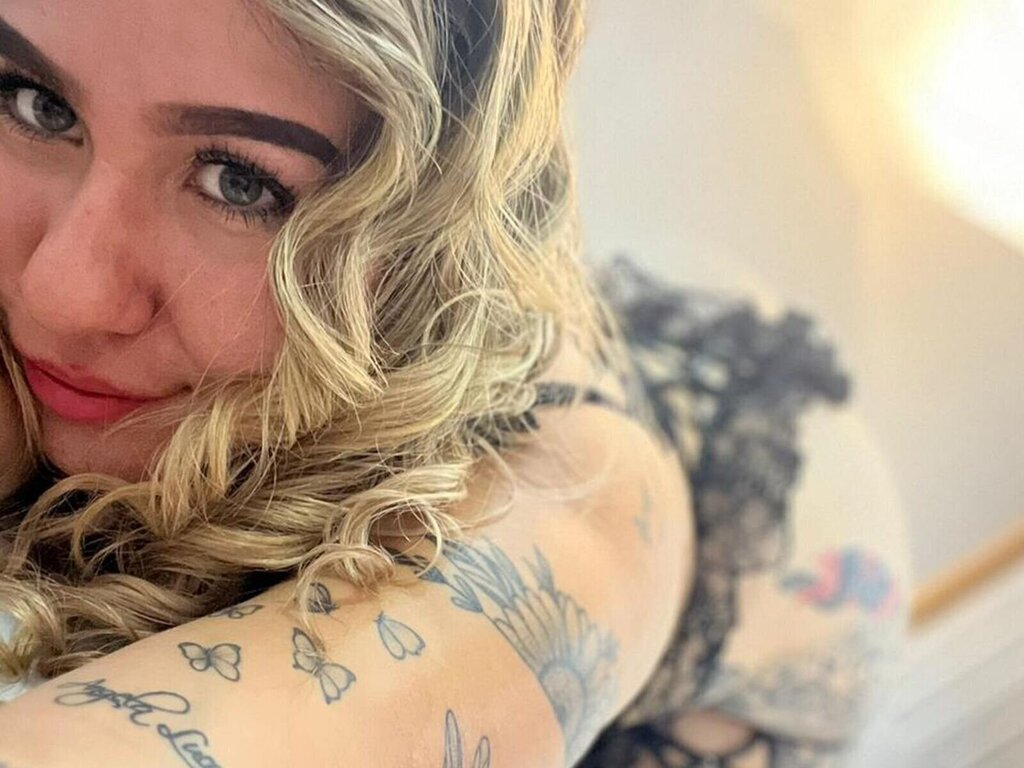 View ZoeSterling Naked Private